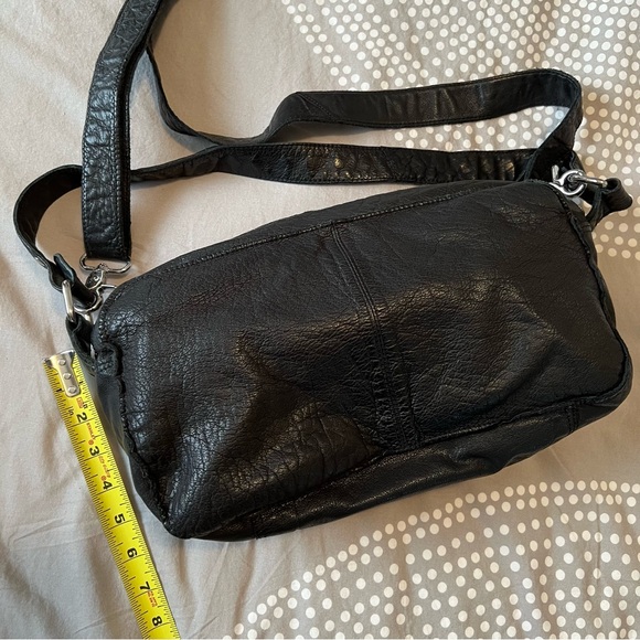 Nunoo washed leather Alimakka crossbody shoulder bag - Picture 5 of 9